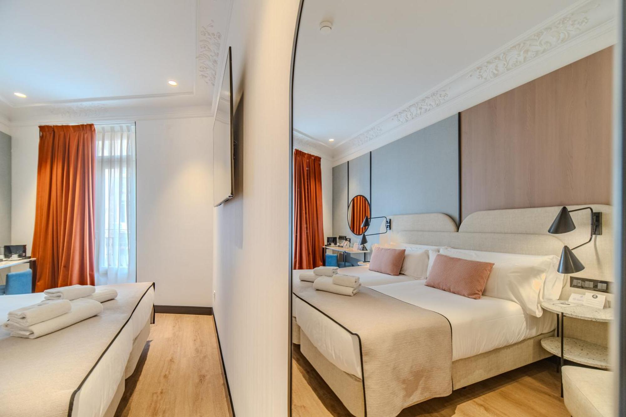Soho Boutique Turia Hotel Валенсия Екстериор снимка