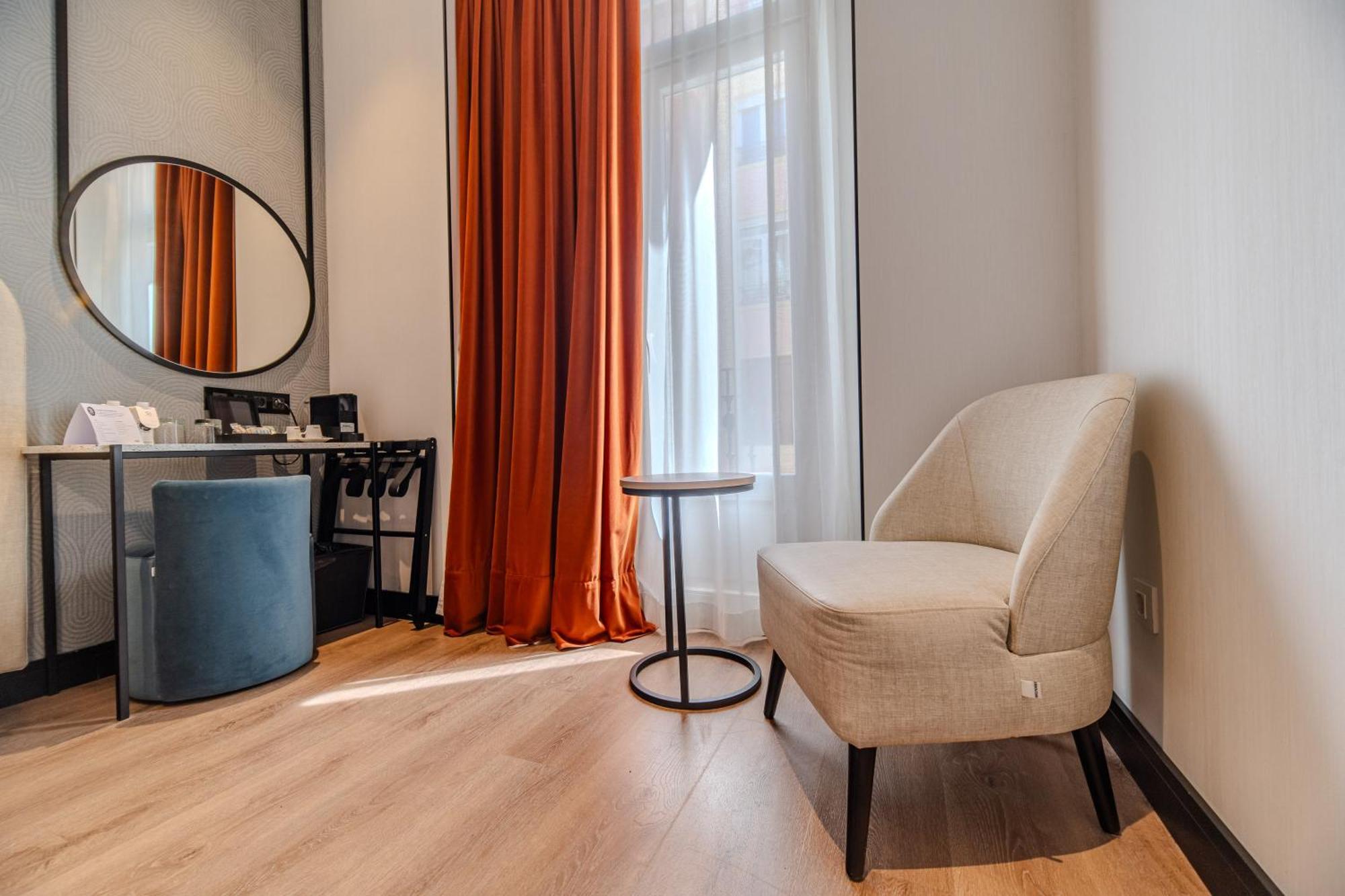 Soho Boutique Turia Hotel Валенсия Екстериор снимка